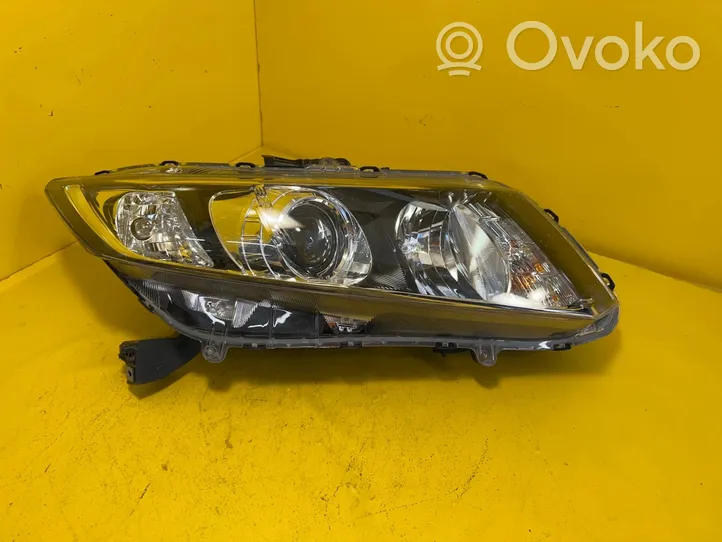 Honda Civic IX Lampa przednia 33101-TR0-G11