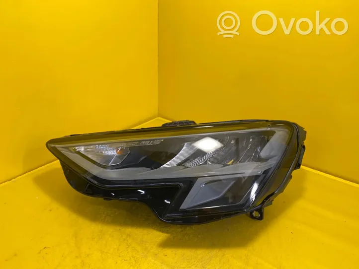 Audi A3 8Y Lampa przednia 8Y0941011