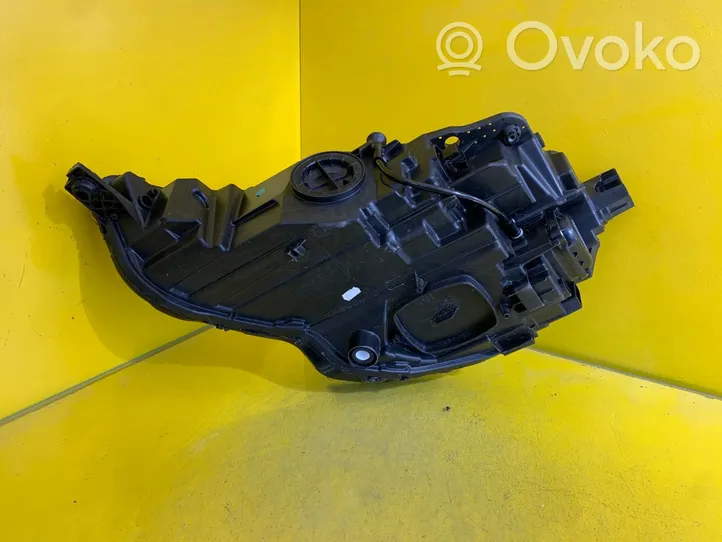 Audi A3 8Y Lampa przednia 8Y0941012