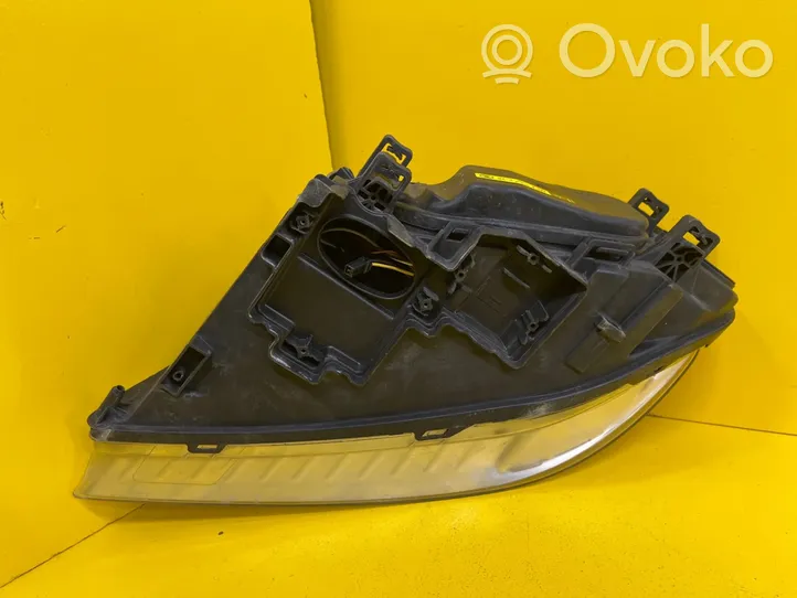 Volvo S80 Faro delantero/faro principal 31214348