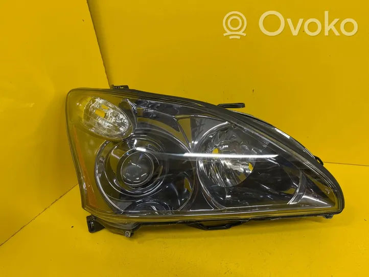 Lexus RX 330 - 350 - 400H Lampa przednia 8118548210