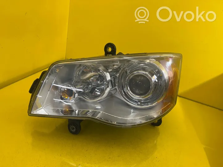 Chrysler Voyager Phare frontale 05113339AD