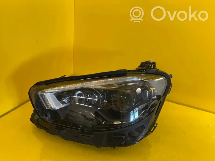 Mercedes-Benz E W213 Lampa przednia A2139060110