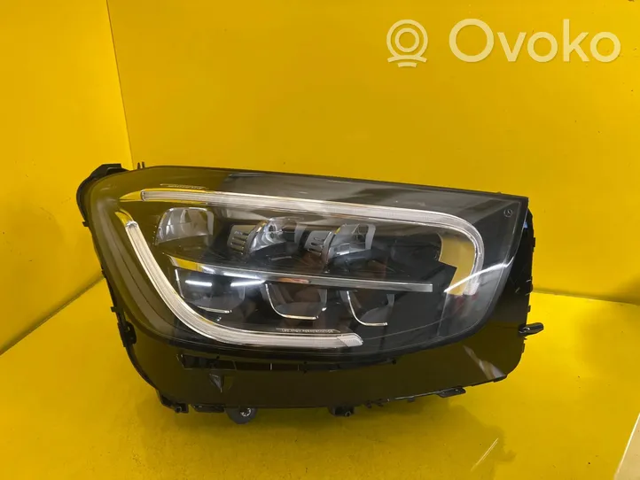 Mercedes-Benz GLC X253 C253 Lampa przednia A2539060204