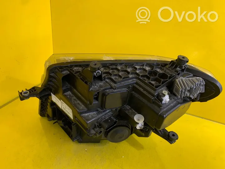 Volkswagen Crafter Etu-/Ajovalo 7C1941036C