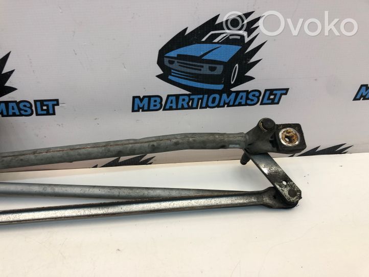 Volvo S80 Front wiper linkage and motor 30796359