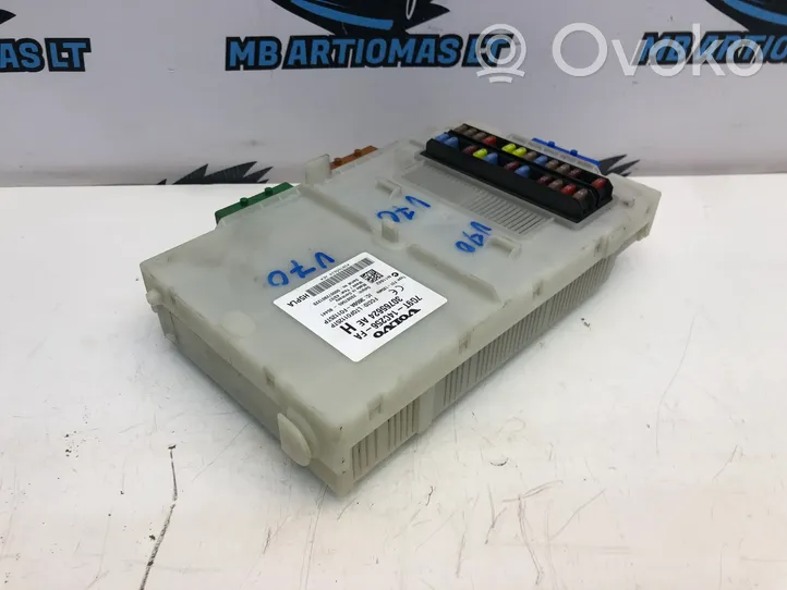 Volvo V70 Komputer / Sterownik ECU i komplet kluczy 30785100