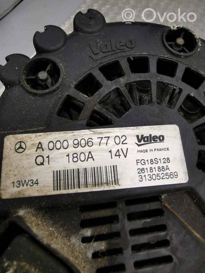 Mercedes-Benz C W204 Alternator A0009067702