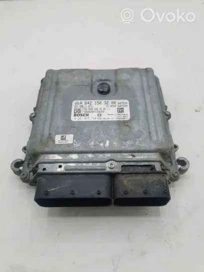 Mercedes-Benz GLK (X204) Sterownik / Moduł ECU A6421503200