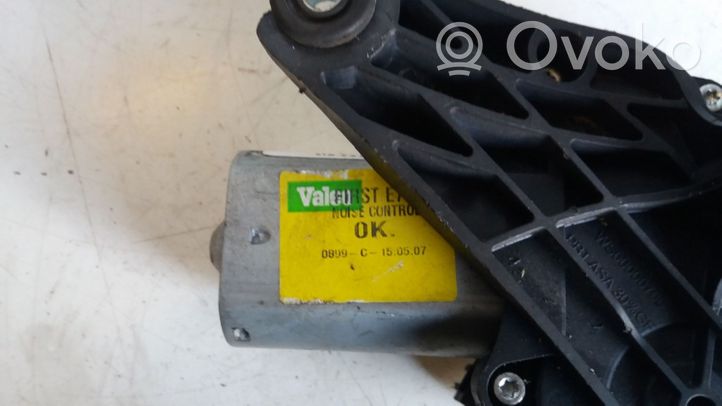 BMW X5 E70 Galinio stiklo valytuvo varikliukas 694216505