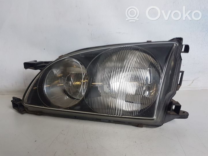 Toyota Avensis T220 Faro/fanale 54533366