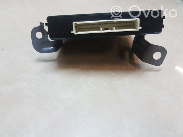 Toyota Prius (XW20) Modulo comfort/convenienza 8961847021