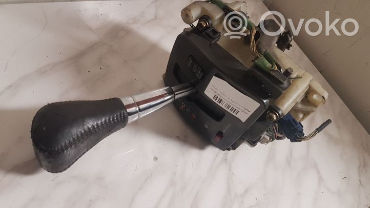 Lexus RX 300 Gear selector/shifter (interior) 