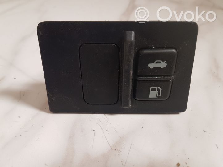 Lexus IS 220D-250-350 Przełącznik / Przycisk otwierania klapy bagażnika 5544753010