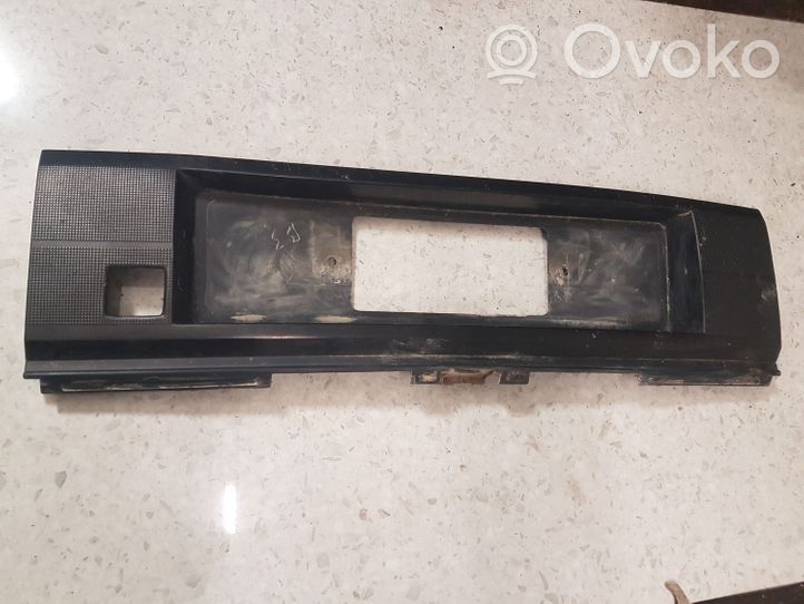 Volkswagen PASSAT B3 Poszycie / Tapicerka tylnej klapy bagażnika 357853489