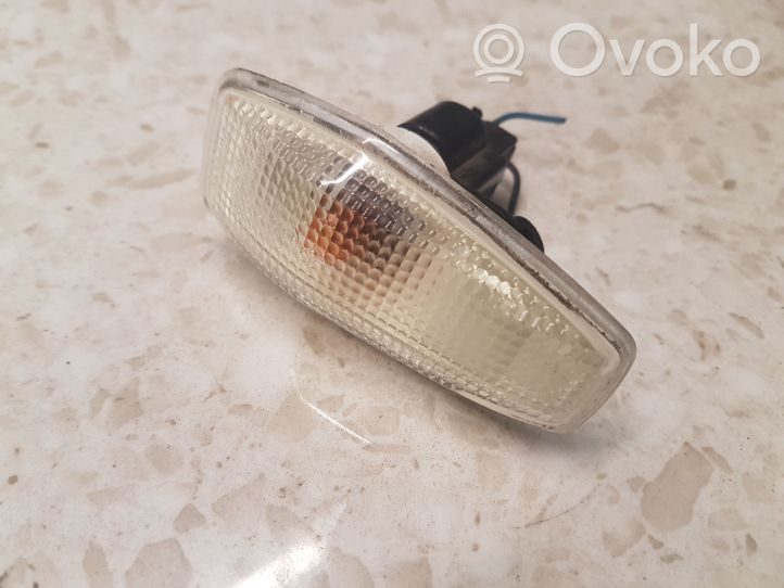 KIA Ceed Front fender indicator light E130150290