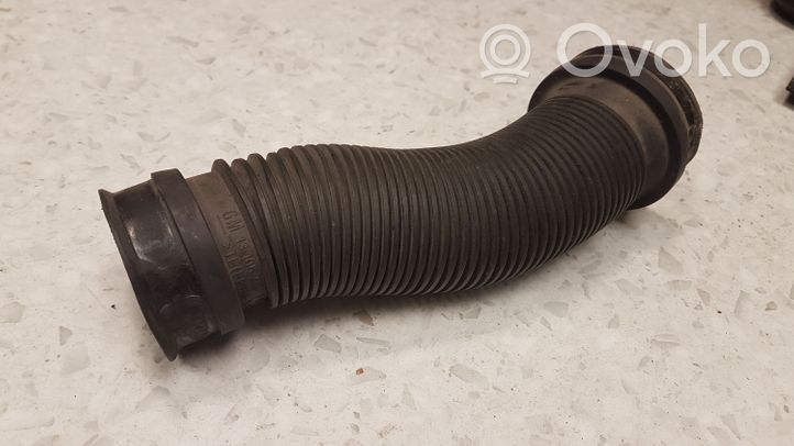 Opel Astra H Air intake duct part 13105267