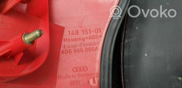 Audi A6 S6 C5 4B Lampy tylne / Komplet 4B5945096A