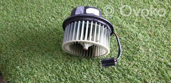 Audi 80 90 S2 B4 Ventola riscaldamento/ventilatore abitacolo 893819021