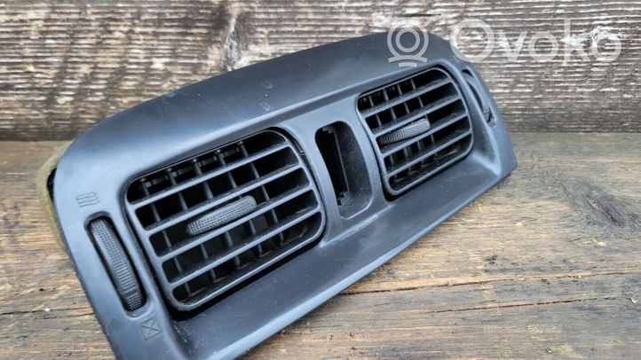 Mazda 626 Griglia di ventilazione centrale cruscotto gm933