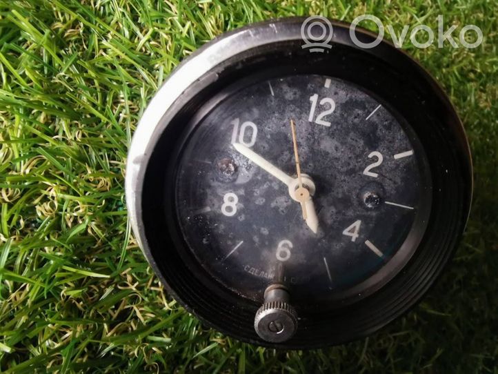 Lada Niva Horloge ачж-1 186700