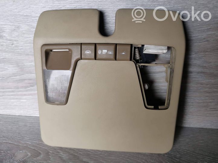 Volvo 850 Luz del asiento delantero 9483142