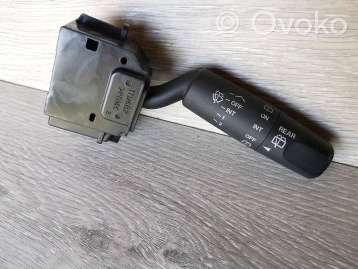 Mazda 3 I Wiper control stalk 17D682