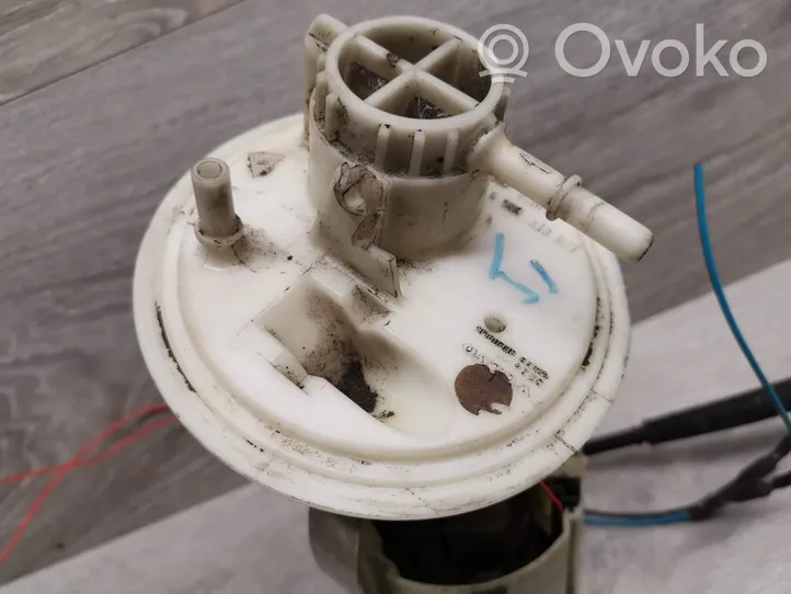 Volvo V70 Kraftstoffpumpe im Tank 0580313027