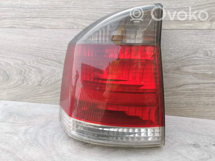 Opel Vectra C Lampa tylna 13157646