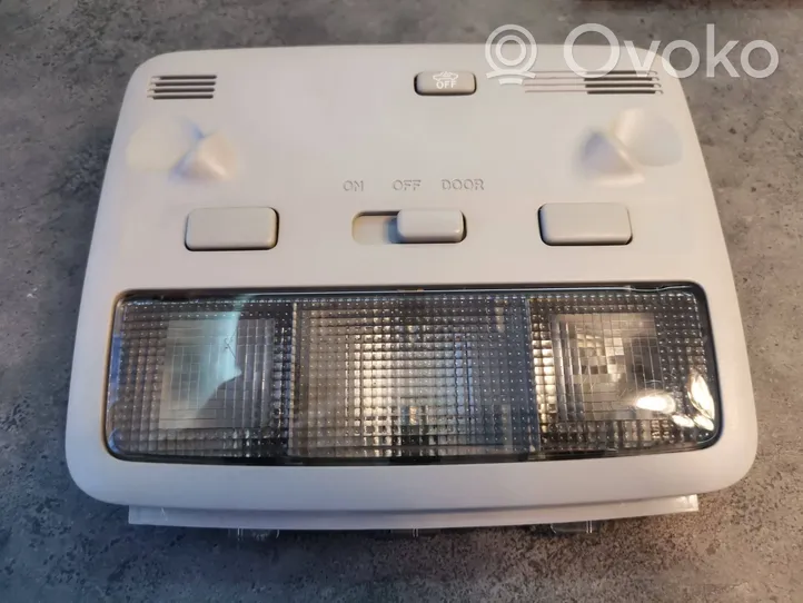 Toyota Avensis T250 Illuminazione sedili anteriori 8126305230