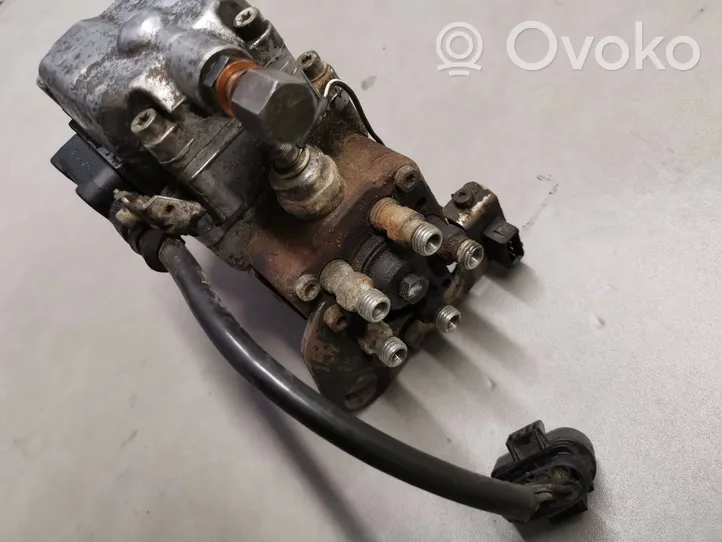 Volvo S70  V70  V70 XC Pompe d'injection de carburant à haute pression 074130110M