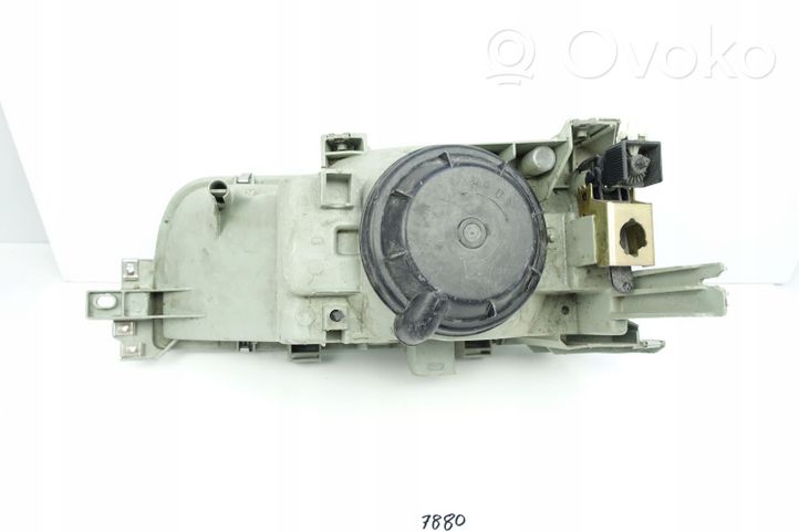 Renault 21 Lampa przednia 7700792869