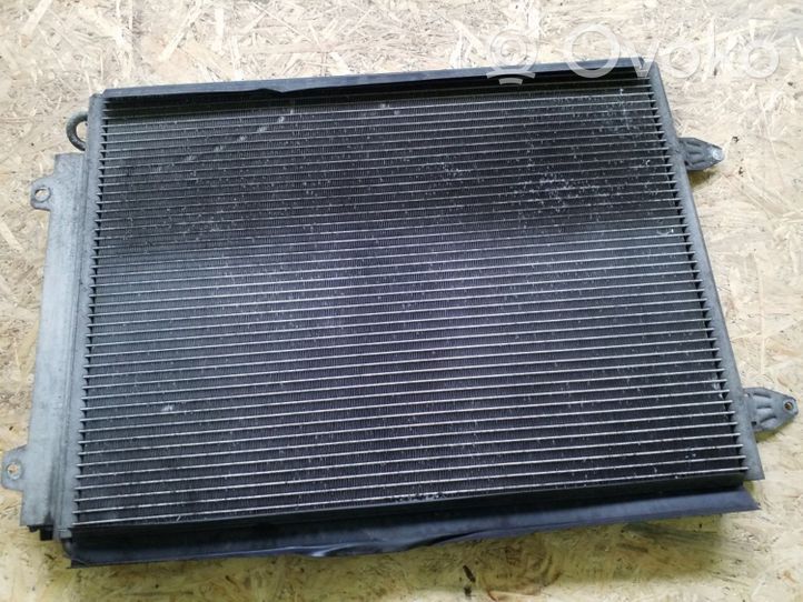 Volkswagen PASSAT B6 Radiateur condenseur de climatisation 