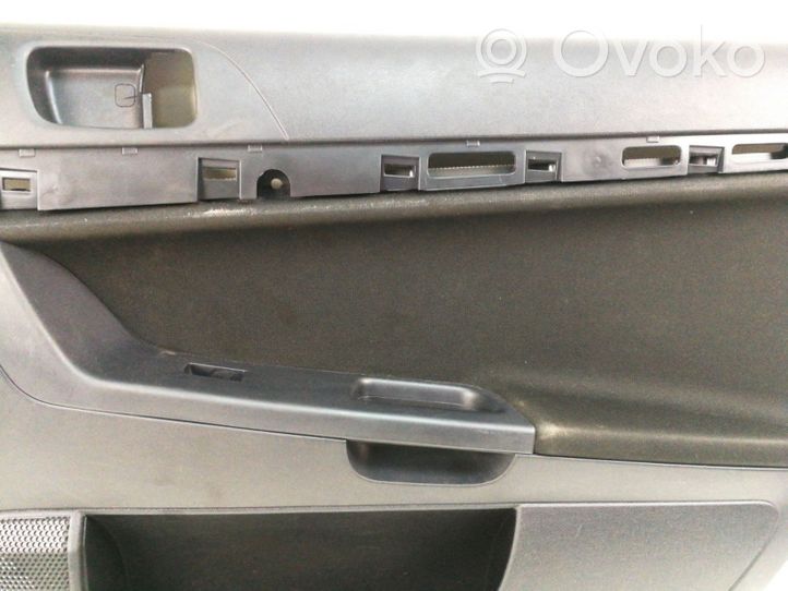 Mitsubishi Lancer X Rivestimento del pannello della portiera anteriore SPC02177