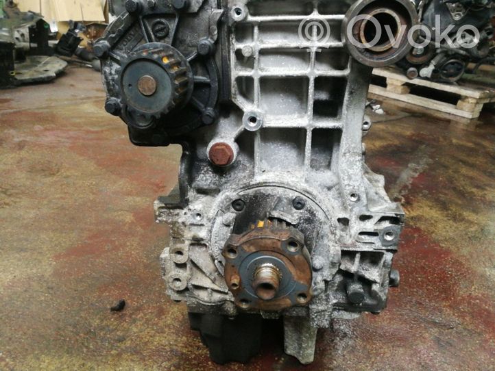 Volvo V70 Engine block 30777889