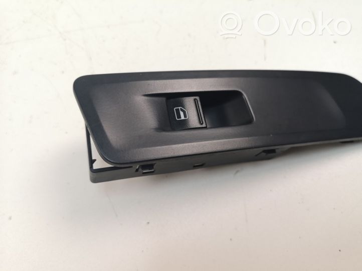 Volkswagen Tiguan Electric window control switch 5N2867255A