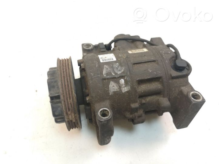 Audi A6 Allroad C5 Ilmastointilaitteen kompressorin pumppu (A/C) 4B0260805J