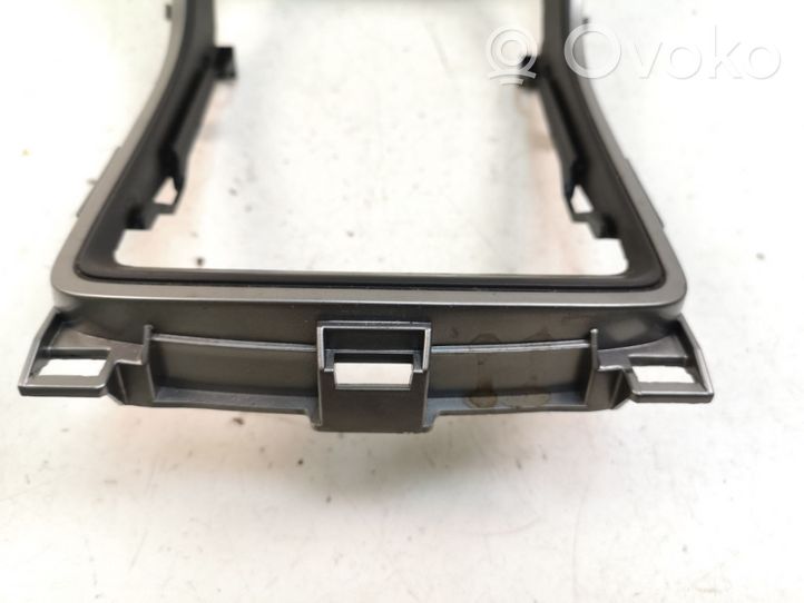 Mazda 6 Console centrale contour garniture cendrier GS1D64341