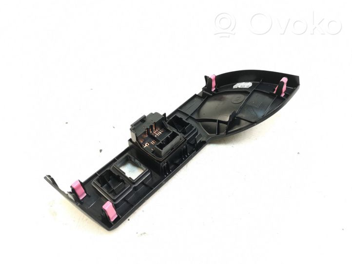 Toyota Avensis T270 Interruptor del espejo lateral 5544605080