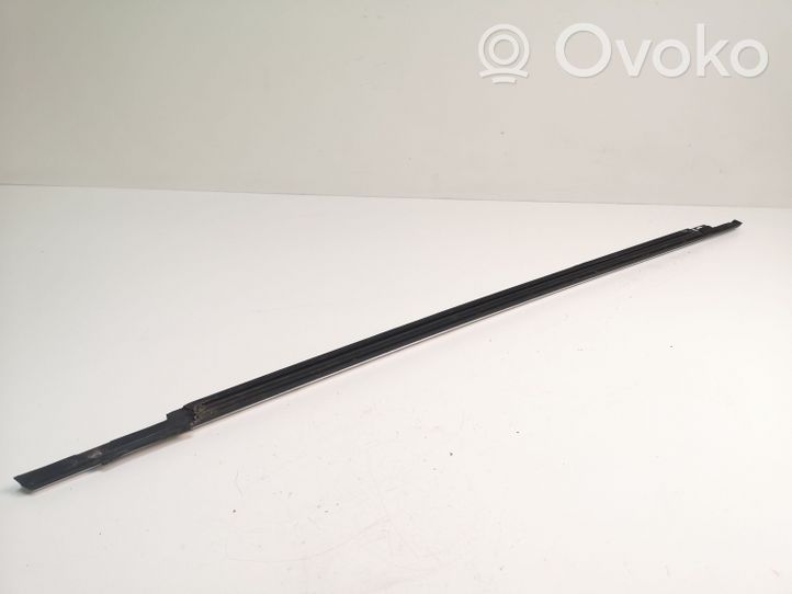 Ford Grand C-MAX Front door glass trim molding 