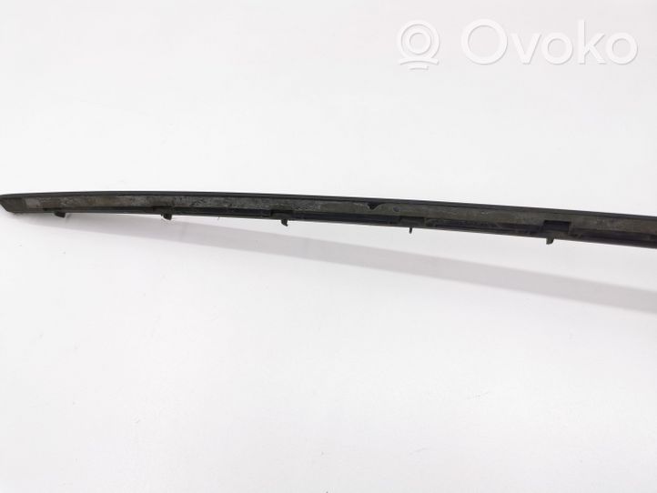 Ford C-MAX II Windshield trim 