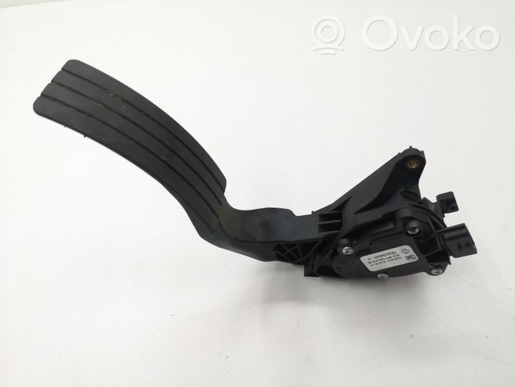 Renault Clio IV Accelerator throttle pedal 180223454R