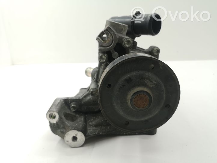 Mazda 6 Pompe de circulation d'eau SH01151H0