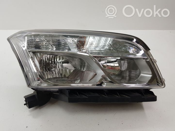 Chevrolet Trax Lampa przednia 95269103