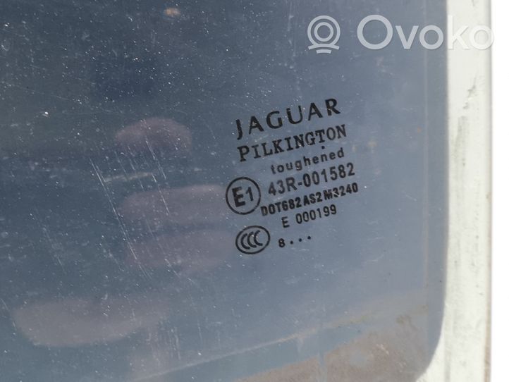 Jaguar XF Takaoven ikkunalasi D0T682AS2M3240