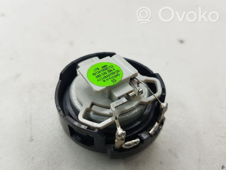 Audi A8 S8 D3 4E Altavoz de alta frecuencia para las puertas traseras 8E0035399A