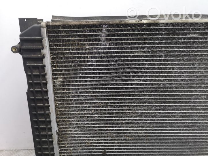 Audi A6 Allroad C5 Radiateur de refroidissement 