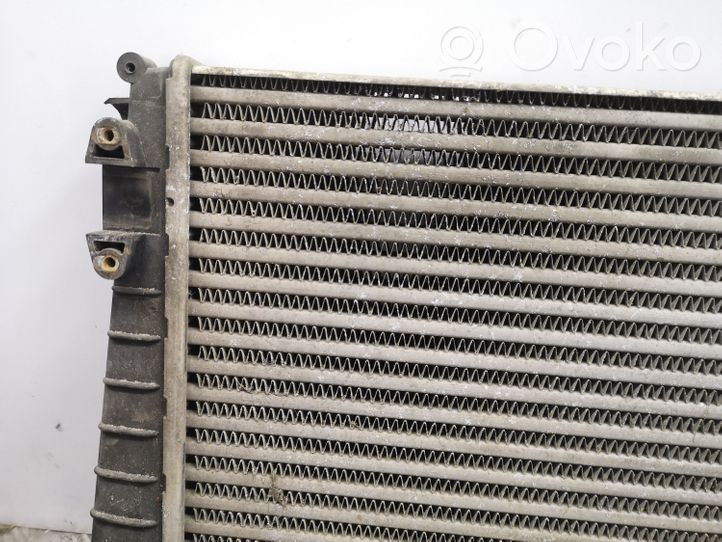 Audi A6 Allroad C5 Radiateur de refroidissement 