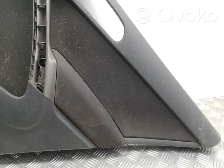 Volkswagen Tiguan Rivestimento del pannello della portiera posteriore 5N0839114S