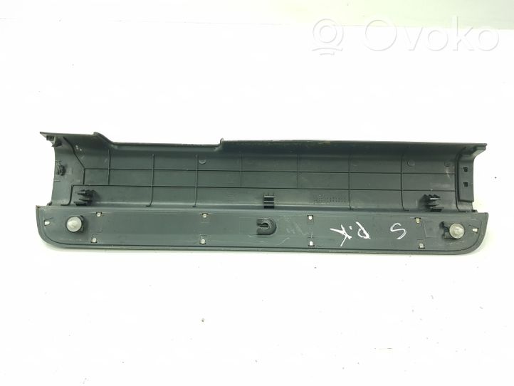 Chevrolet Captiva Etuoven kynnyksen suojalista 96630458